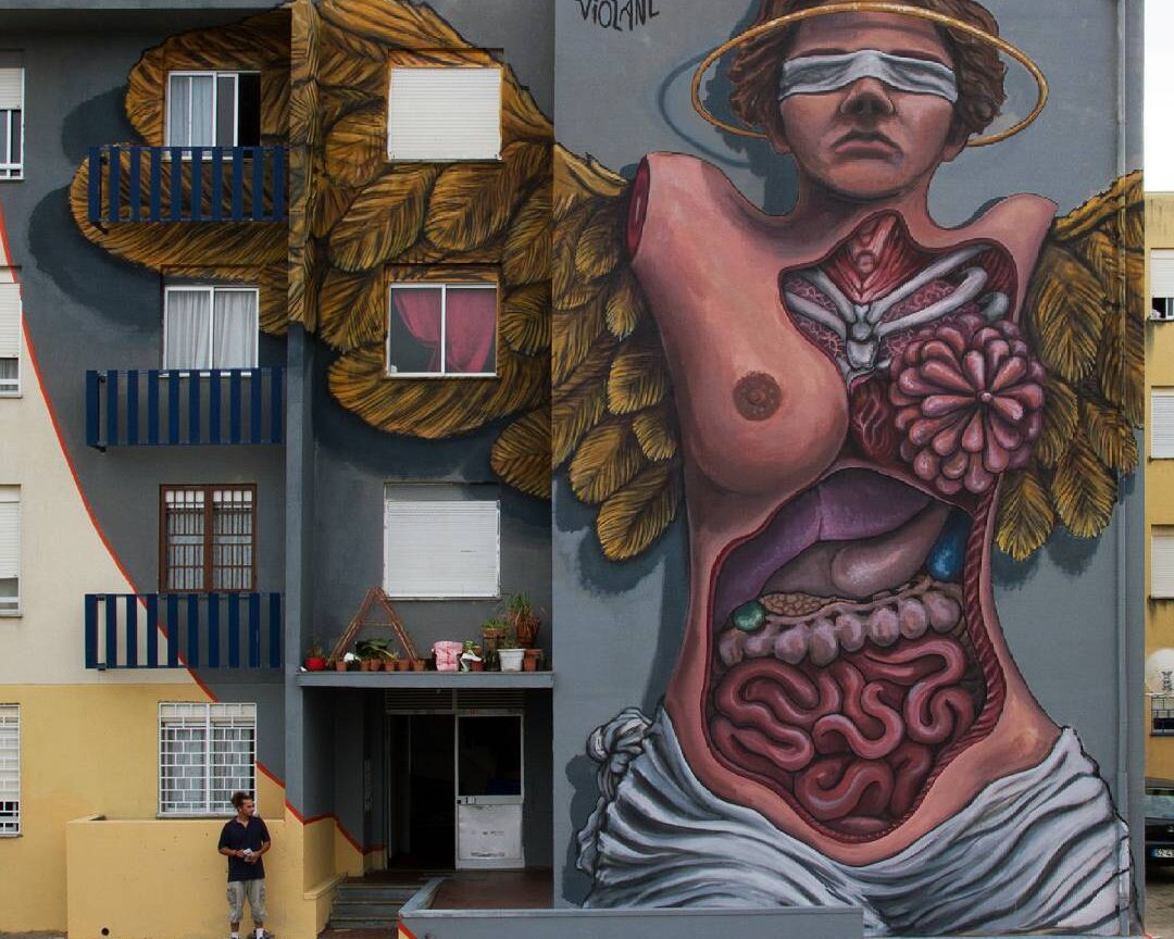 Violant streetart graffiti artiest1