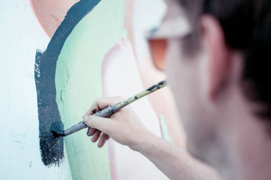 Street art graffiti muurchildering mural graffiti goldrush louresartepublica sorrynotsorrygent artiest solid1